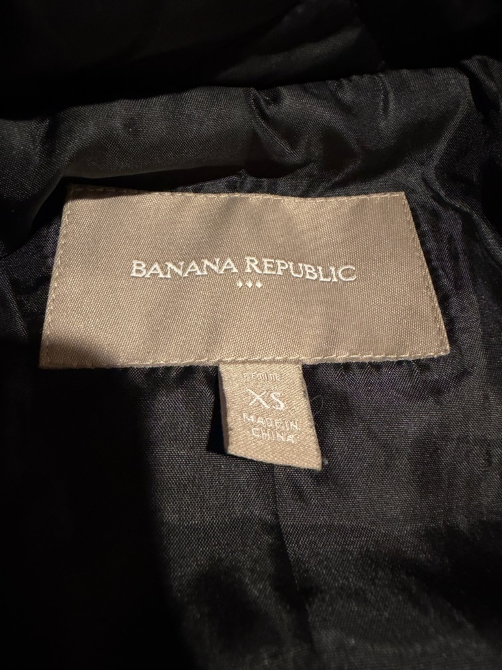 Banana Republic Black Quilted Belted Vest XS Petite - Picture 8 of 10